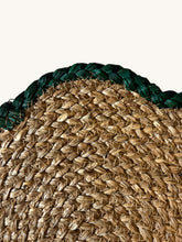 Load image into Gallery viewer, GISELA GRAHAM GREEN TRIM SEAGRASS FLOWER SHAPE PLACE MAT