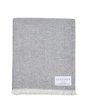 Load image into Gallery viewer, FOXFORD WHITE GREY X/L L/W FRINGE THROW
